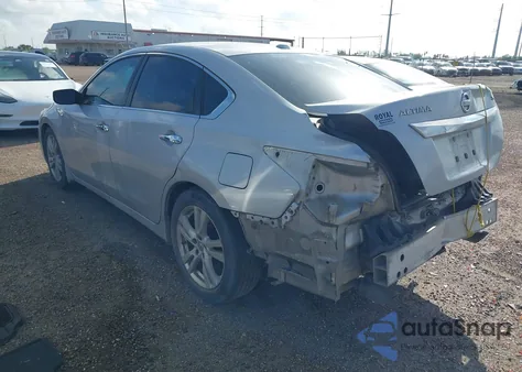 2015 Nissan Altima 2.5/S/Sv/Sl z USA, uszkodzony, nr VIN 1N4AL3AP6FN873763